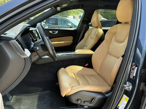 2020 Volvo XC60 T5 Inscription