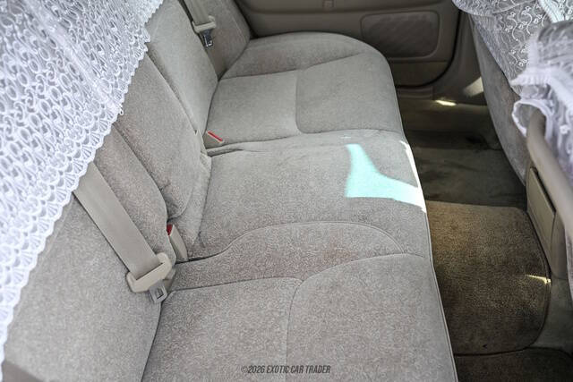 2000 Toyota Crown