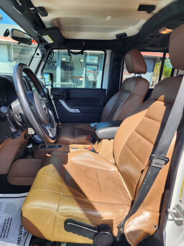 2012 Jeep Wrangler Unlimited Sahara