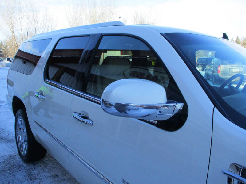 2010 Cadillac Escalade ESV Premium