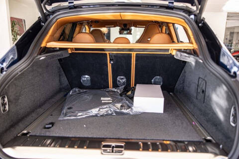 2026 Aston Martin DBX S