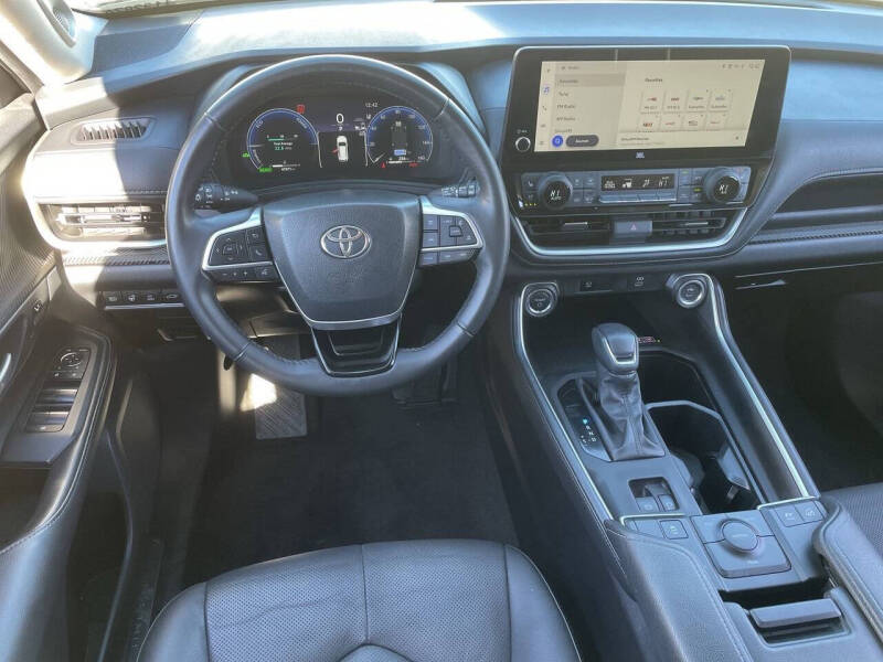 2024 Toyota Grand Highlander Hybrid Limited