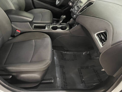 2018 Chevrolet Cruze LT Auto