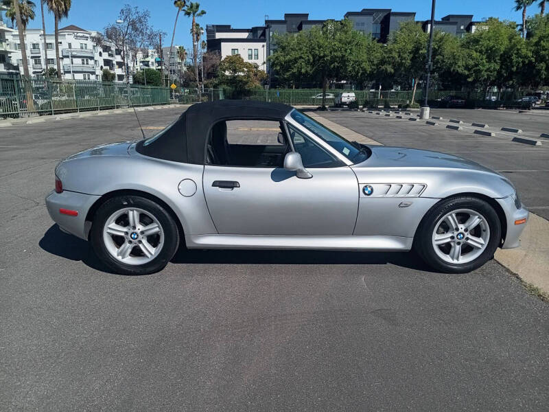 2002 BMW Z3 2.5i