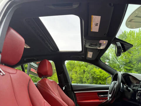 2017 BMW 3 Series 330i xDrive
