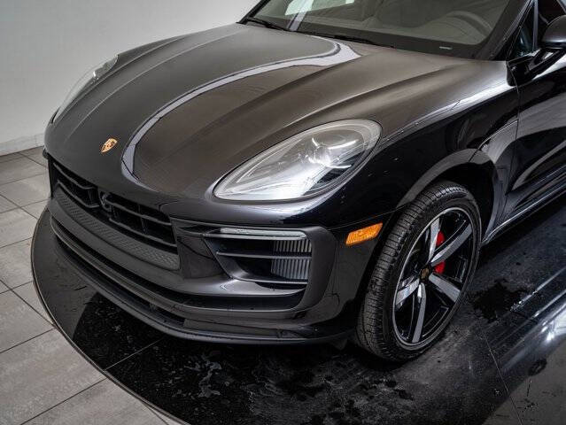 2026 Porsche Macan S