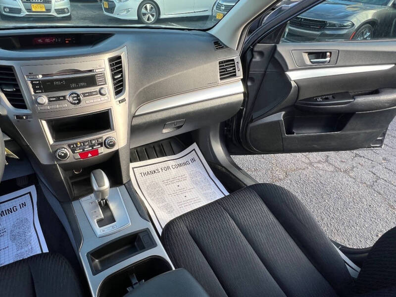 2011 Subaru Outback 2.5i