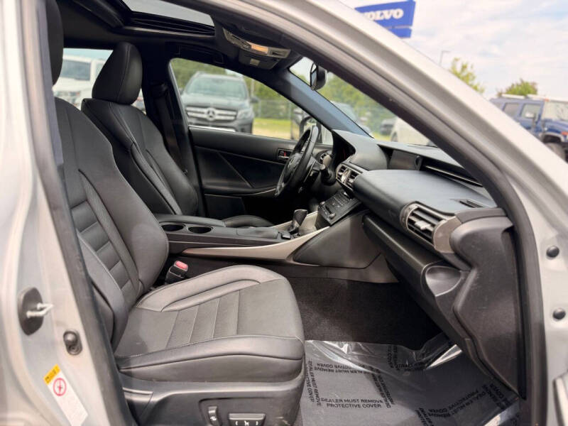 2015 Lexus IS 250