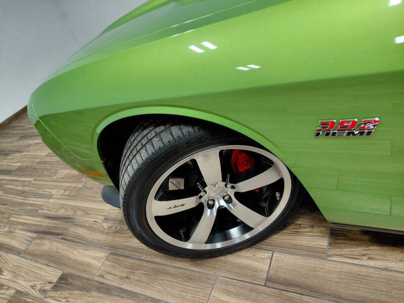 2011 Dodge Challenger SRT8 392