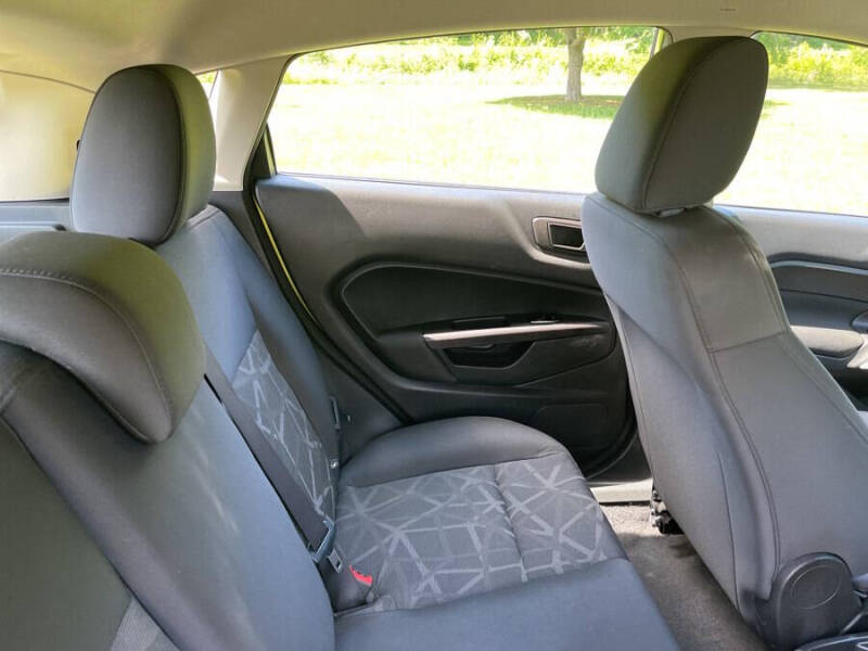 2011 Ford Fiesta SE