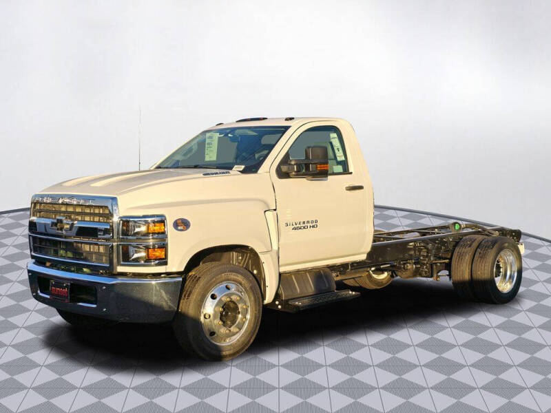 2024 Chevrolet Silverado 4500HD
