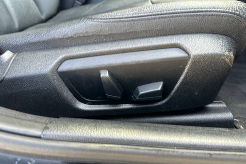 2015 BMW 3 Series 320i xDrive