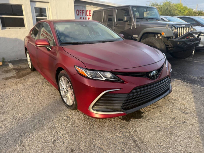 2022 Toyota Camry LE