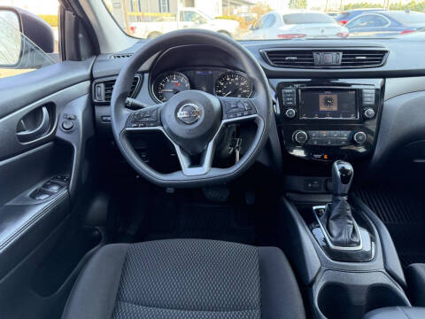 2020 Nissan Rogue Sport S