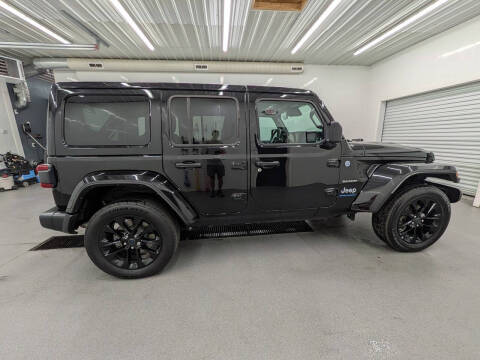 2024 Jeep Wrangler Sahara 4xe