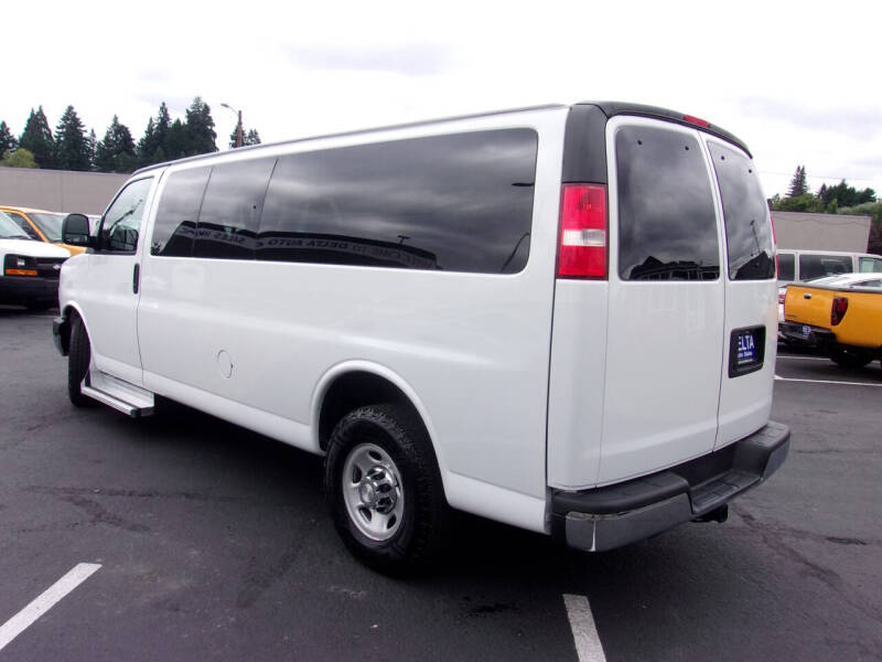 2016 Chevrolet Express LT 3500