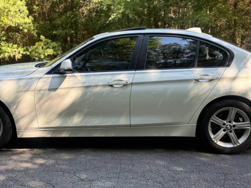 2013 BMW 3 Series 320i