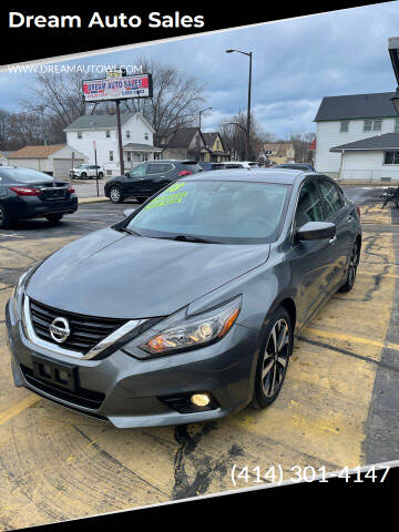 2018 Nissan Altima for sale at Dream Auto Sales in South Milwaukee WI