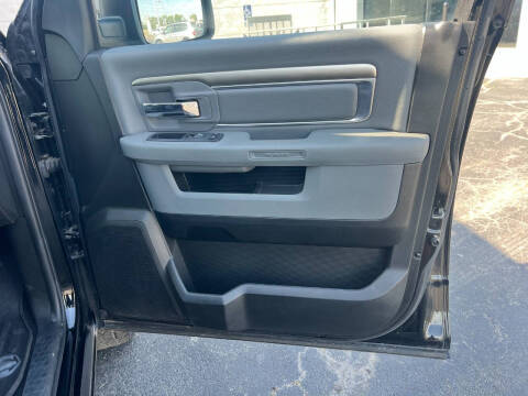 2019 RAM 1500 Classic Warlock