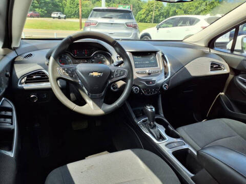 2017 Chevrolet Cruze LT Auto