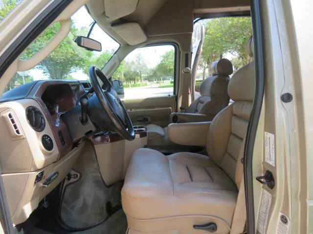 2013 Ford E-Series E-150