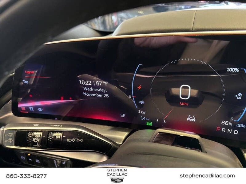 2026 Cadillac LYRIQ-V Premium