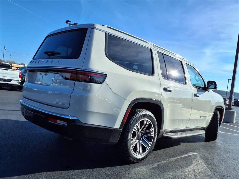 2022 Jeep Wagoneer Series III
