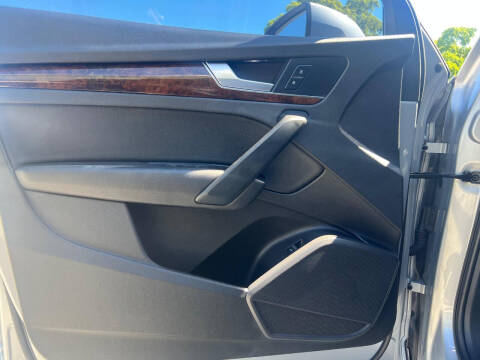 2018 Audi Q5 2.0T quattro Premium