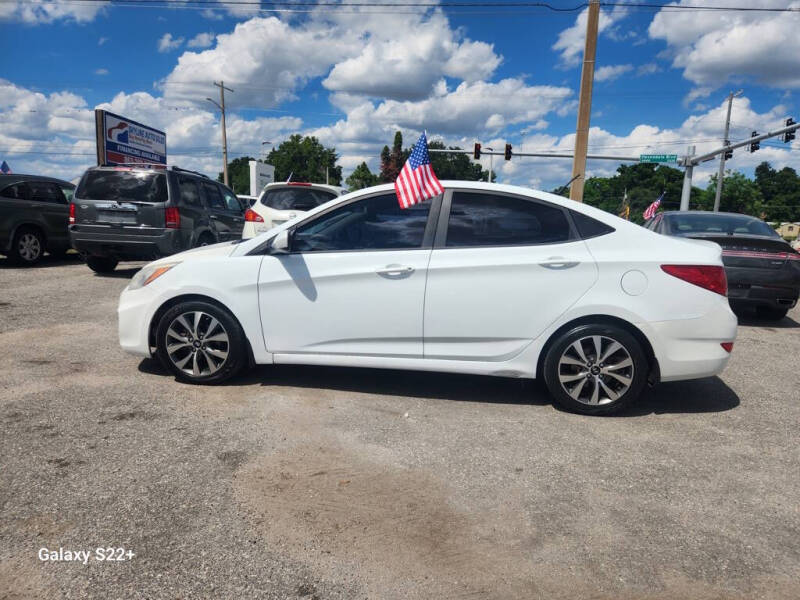 2017 Hyundai Accent SE