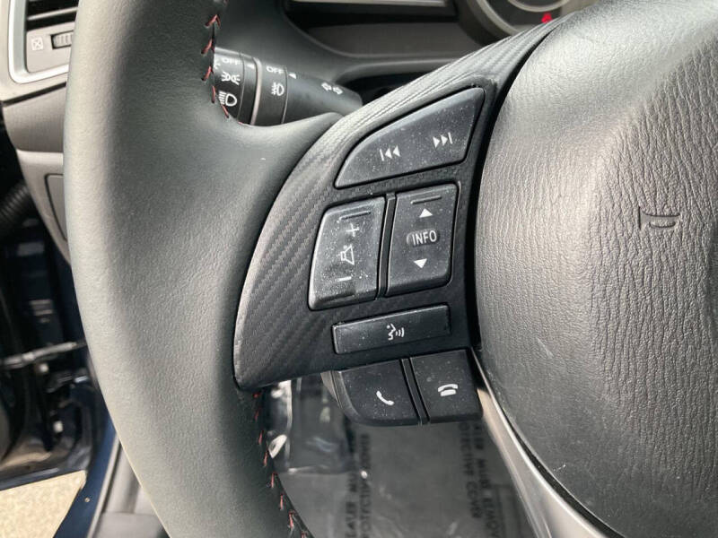 2015 Mazda MAZDA3 i Touring