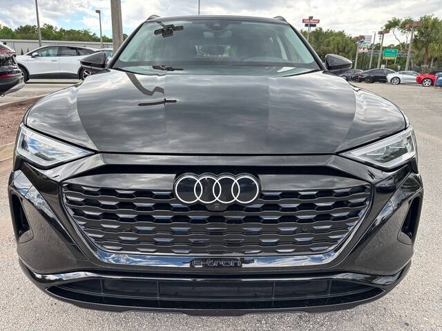 2024 Audi Q8 e-tron quattro Premium