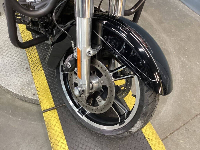 2014 Harley-Davidson® FLHXS - Street Glide® Spe