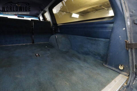 1988 Chevrolet Suburban V10