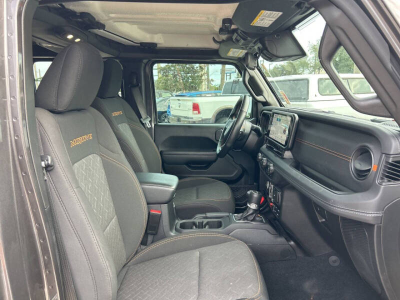 2025 Jeep Gladiator Mojave