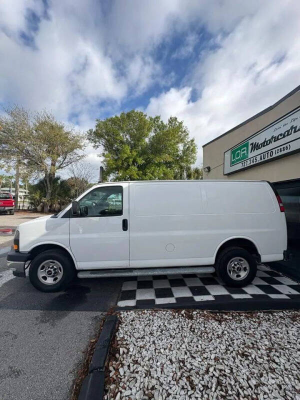 2020 GMC Savana 2500