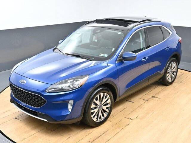 2022 Ford Escape Titanium