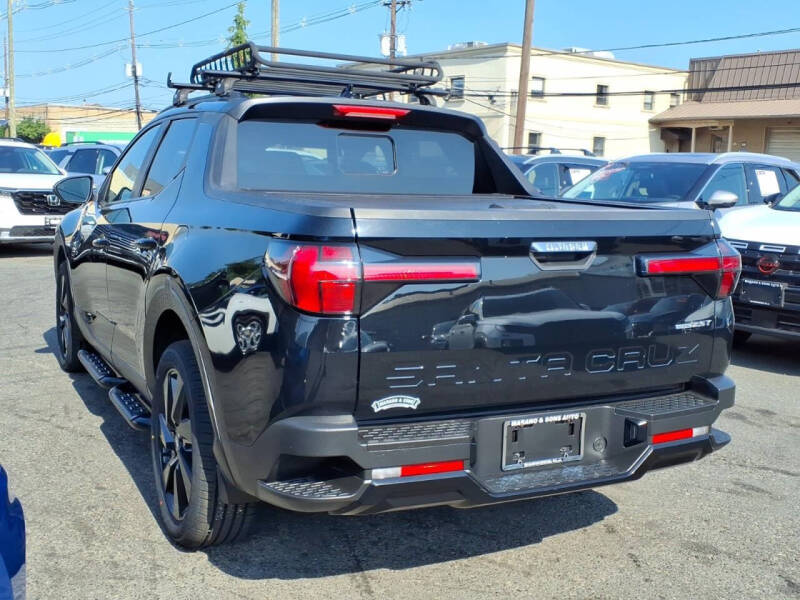 2023 Hyundai Santa Cruz Night