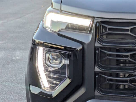 2025 GMC Canyon Elevation