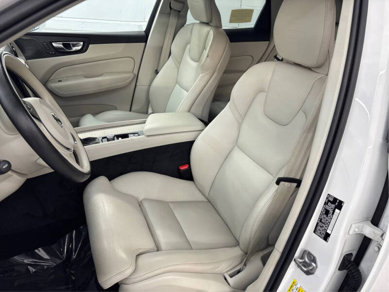 2020 Volvo XC60 T5 Inscription