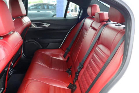 2024 Alfa Romeo Giulia Veloce