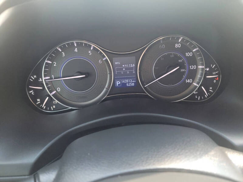 2017 Infiniti QX80