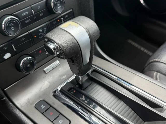 2012 Ford Mustang V6 Premium