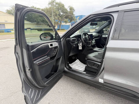 2022 Ford Explorer ST-Line