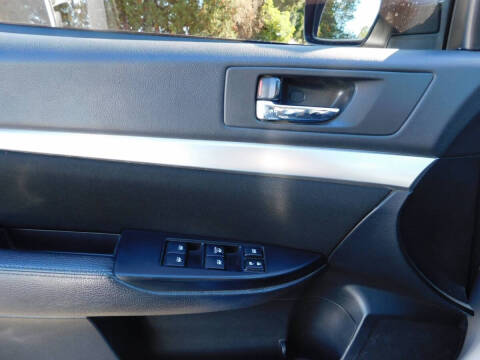 2014 Subaru Outback 2.5i