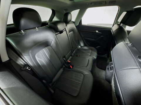 2020 Audi Q5 quattro Premium Plus 45 TFSI