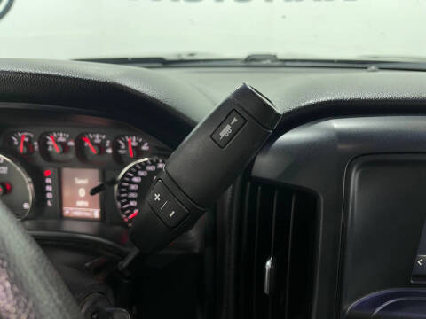 2018 Chevrolet Silverado 1500 Custom