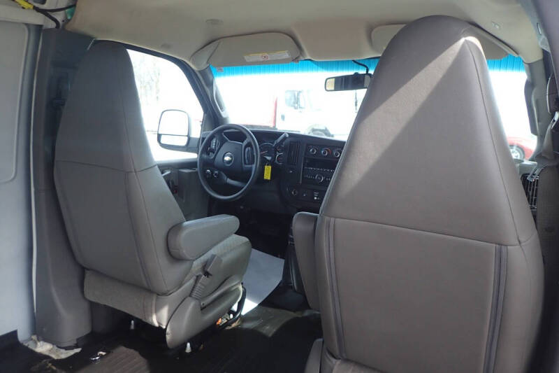 2019 Chevrolet Express 2500