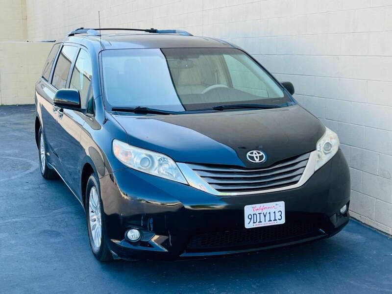 2011 Toyota Sienna