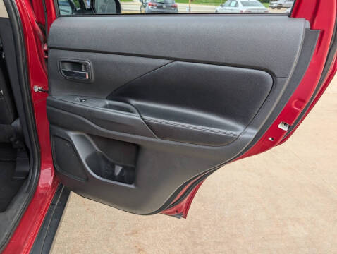 2017 Mitsubishi Outlander SEL