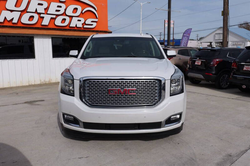 2017 GMC Yukon XL Denali